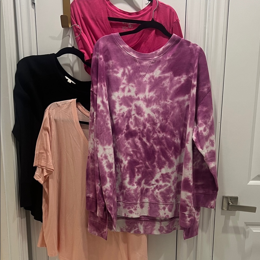 Woman’s mix tops